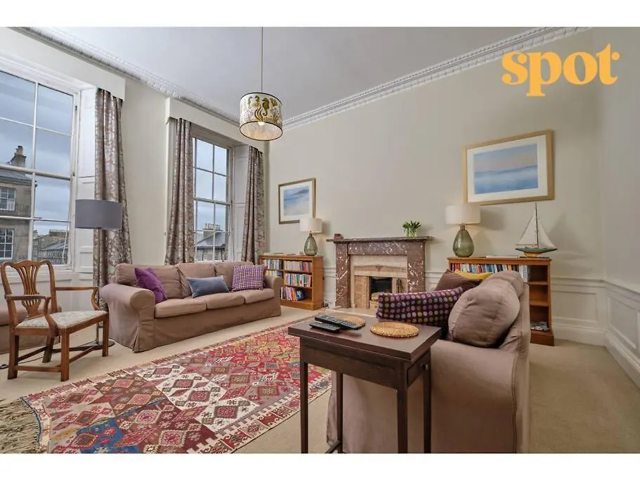 Apartment Spacious New Town 2Br-1Ba Flat Edinburgh United Kingdom